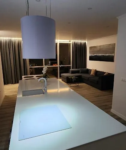 Apartment, Center & Close To The