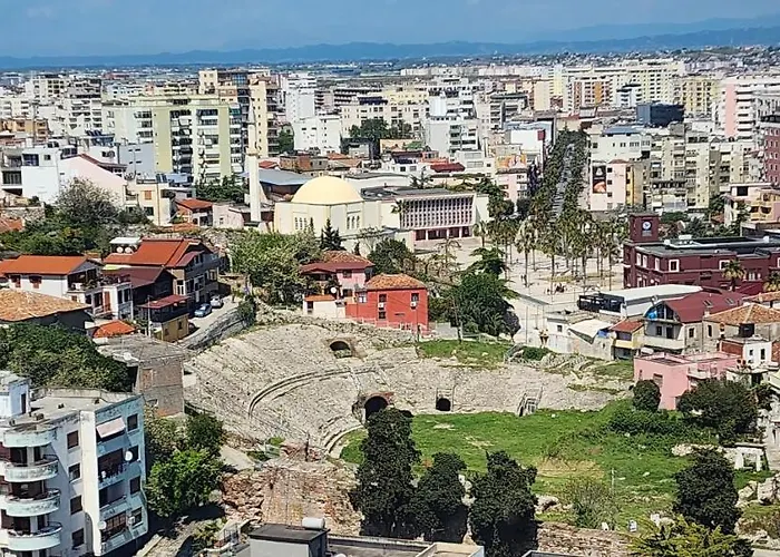 Apartment Apartment, Center & Close To The Durrës