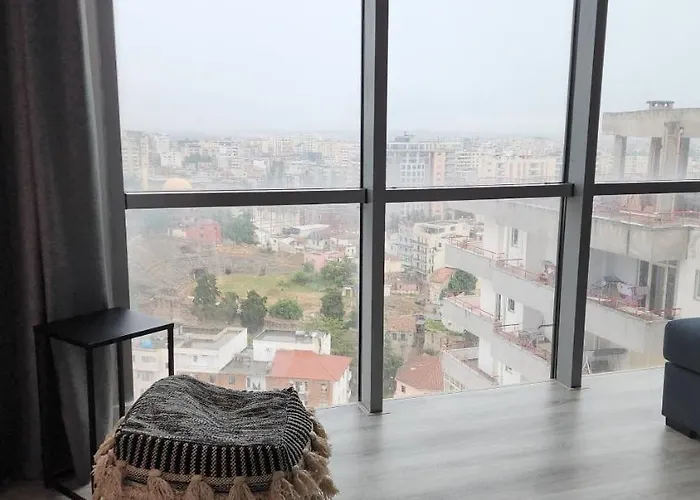 Apartment, Center & Close To The