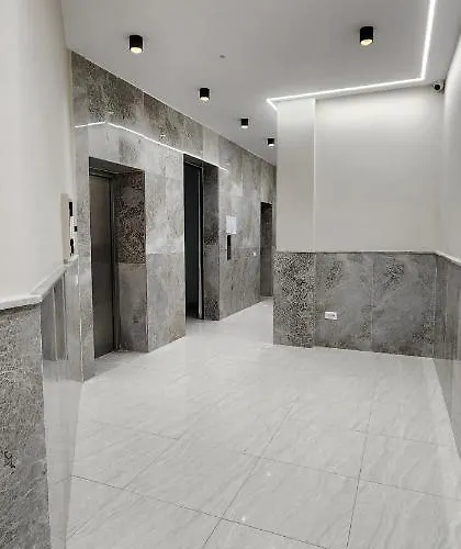 Apartment, Center & Close To The