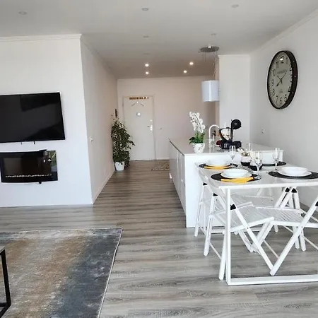 Apartment, Center & Close To The