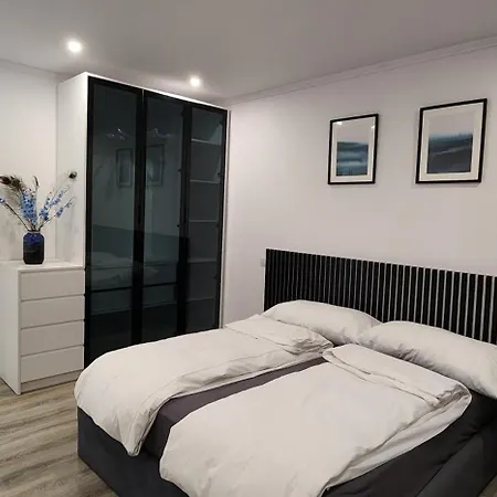 דירה Apartment, Center & Close To The