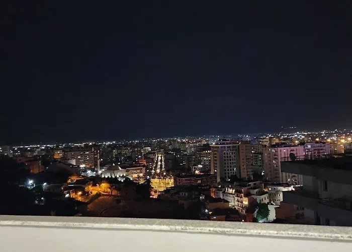 아파트 Apartment, Center & Close To The Durrës
