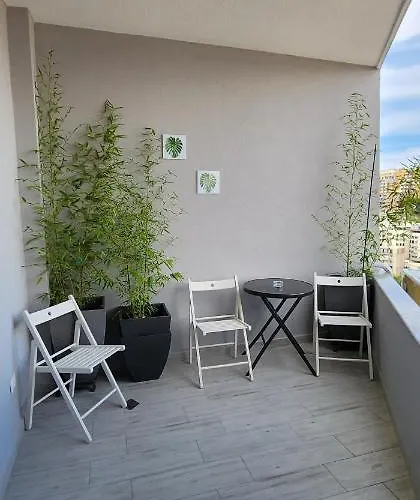 Apartment, Center & Close To The Durrës